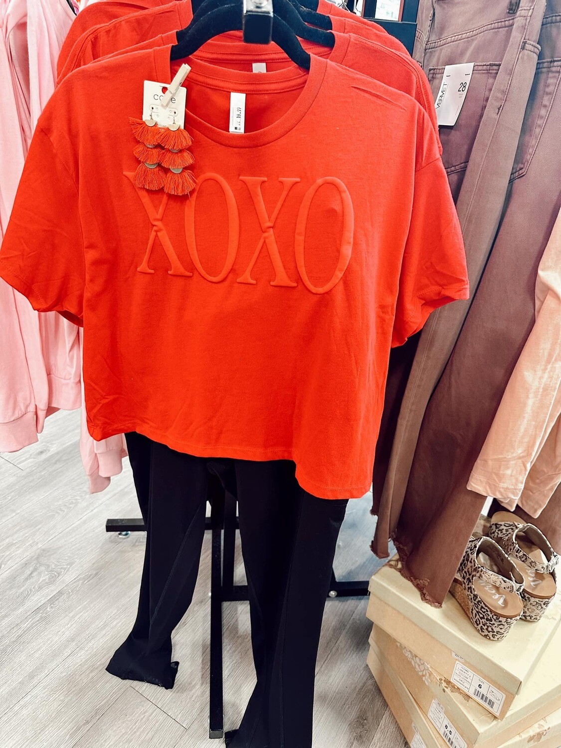 Valentines XOXO red puff cropped Bella