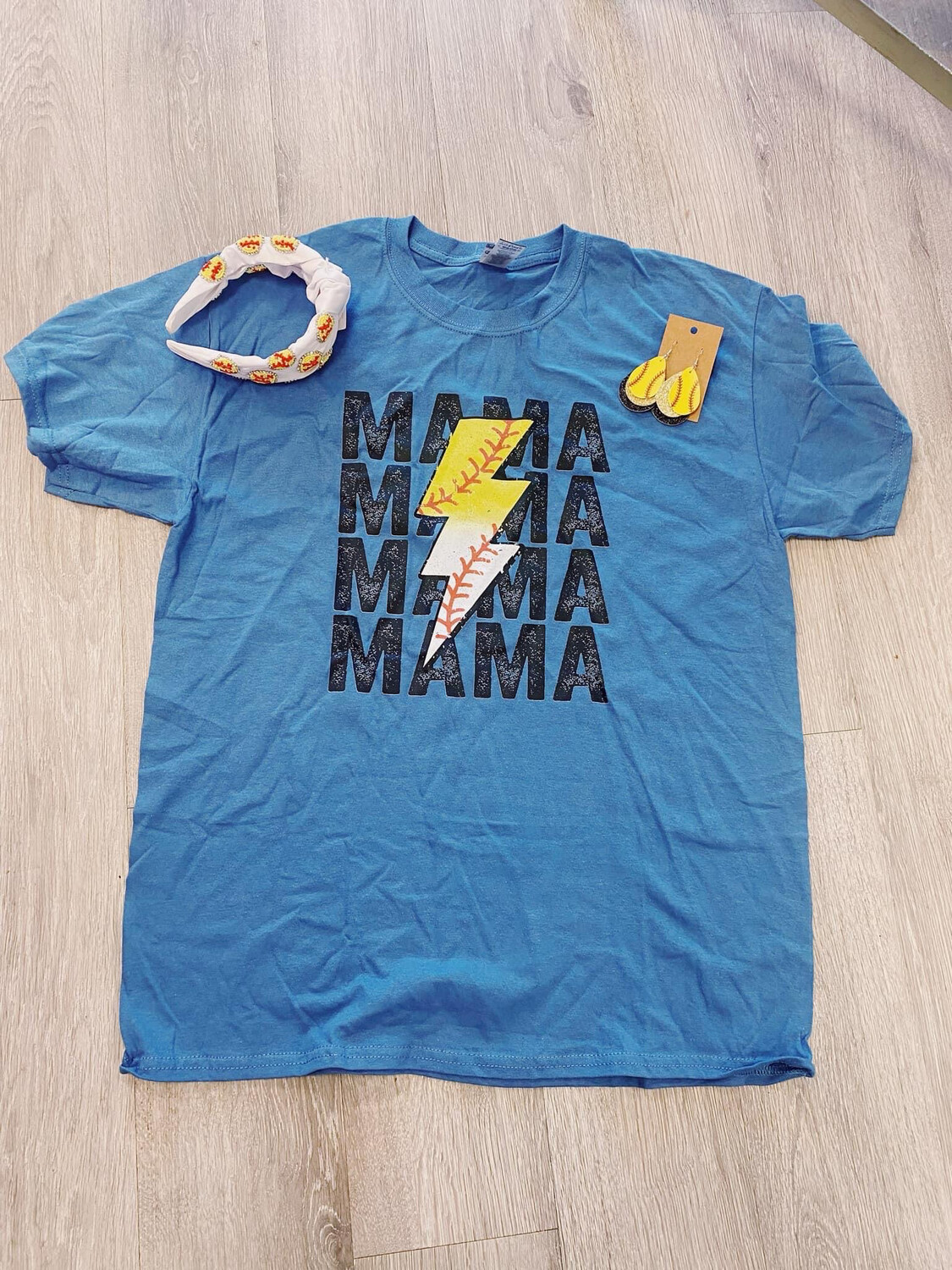 Mama Softball lightening bolt