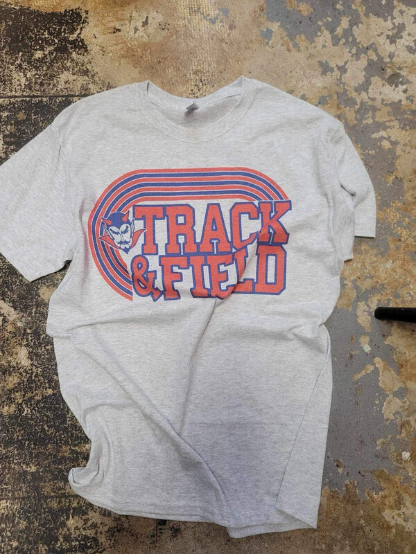 School/mascot track &amp; field w track