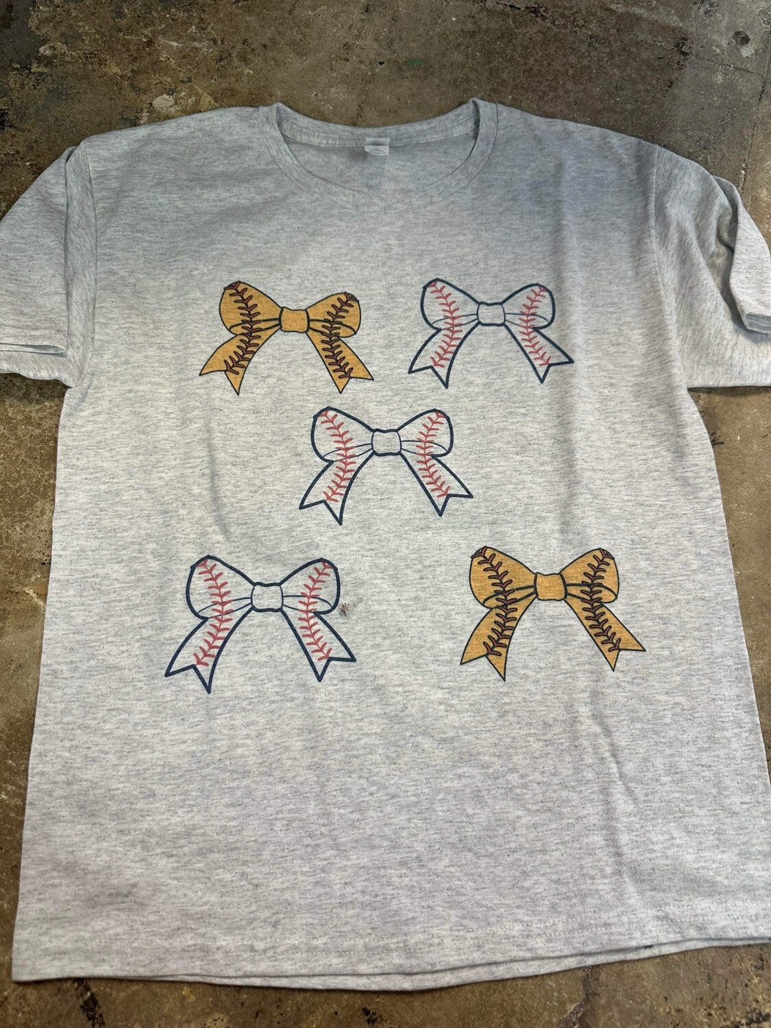 Softball/baseball 5 bows