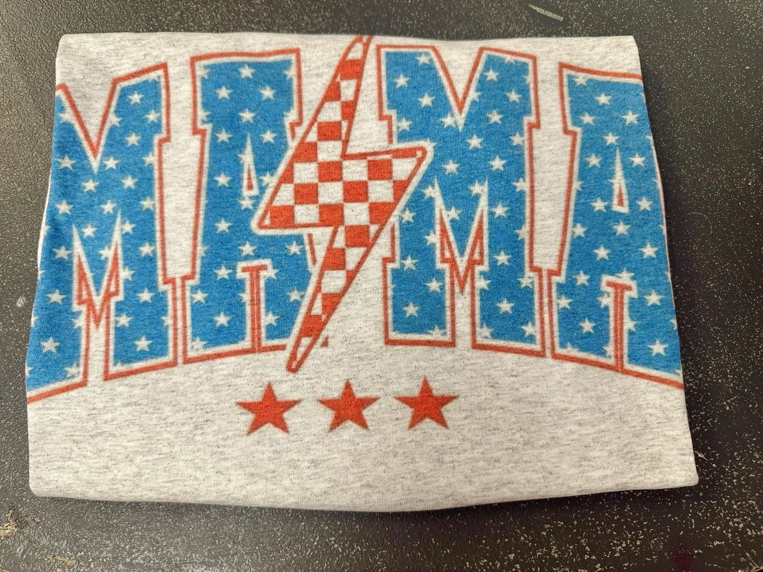 Mama checkered lightening bolt w stars