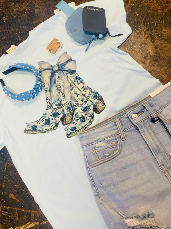 Floral Boots W Bow Transfer