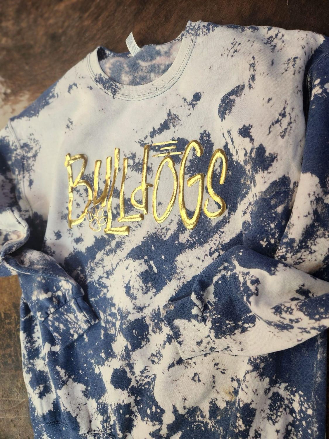 tie dye bulldogs puff sweatshirt