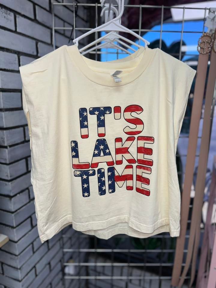 It&#39;s Lake Time American Flag Crop Top