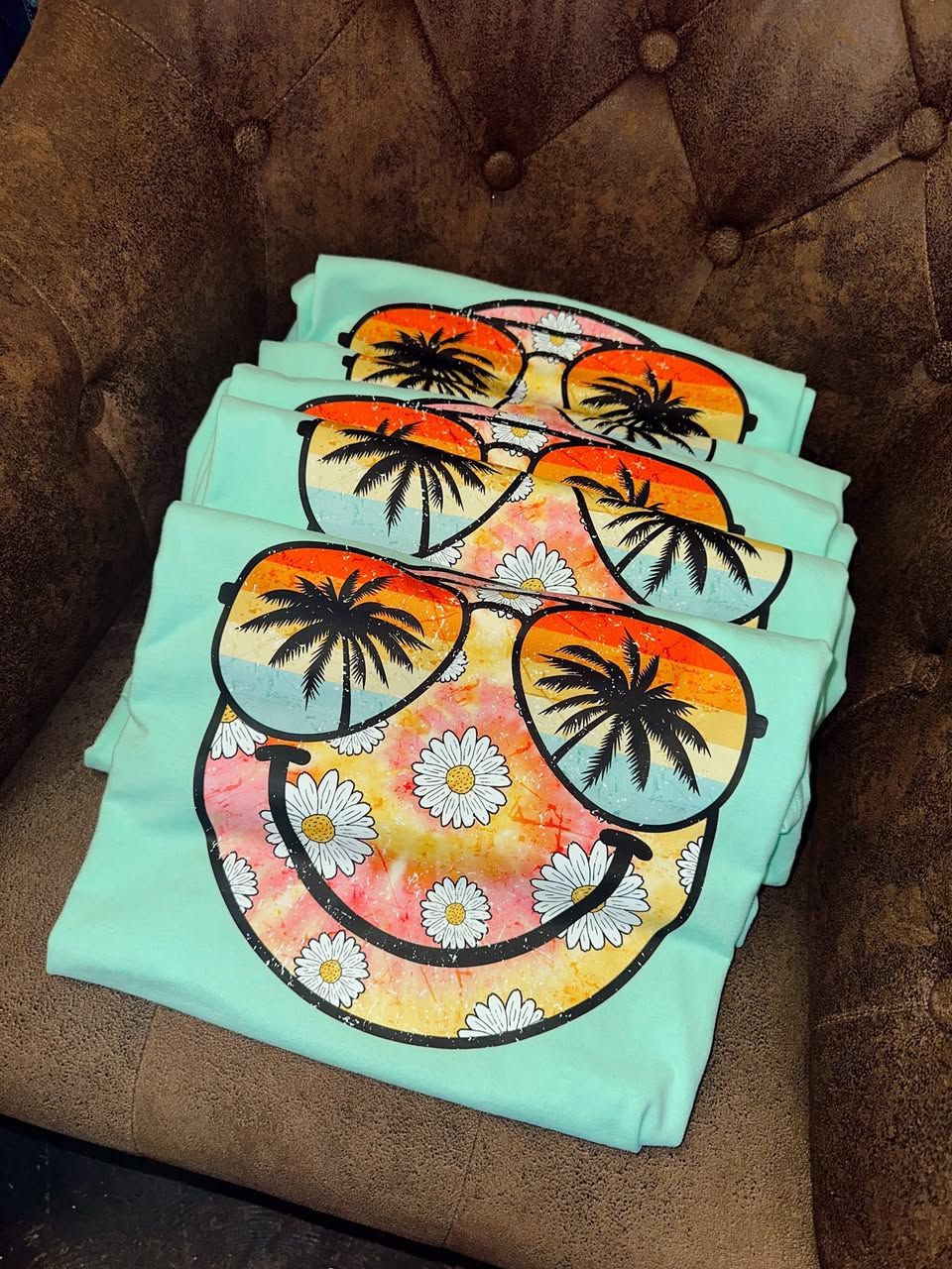 Palm tree sunglasses smiley tyedye and daisies