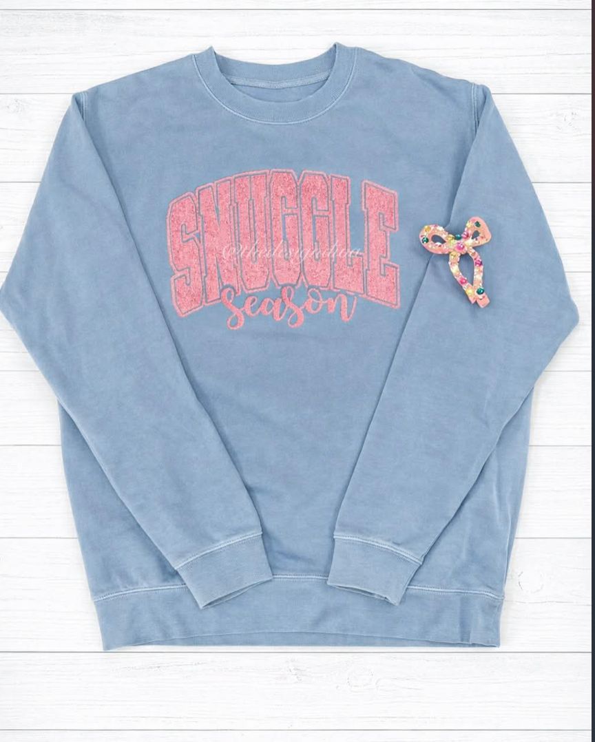 Snuggle season glitter