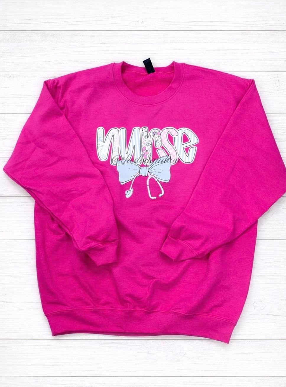 nurse font bow and stethoscope Tshirt