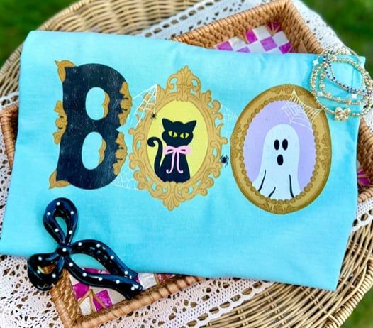 Boo - Vintage Mirror