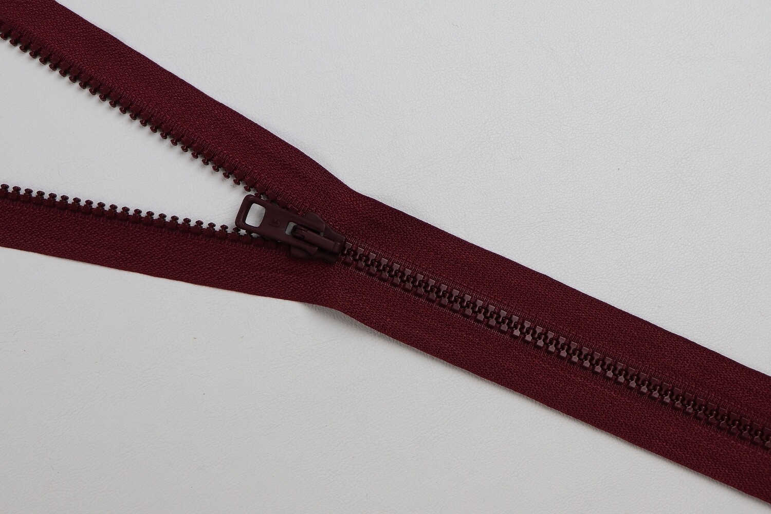 Standard-Reissverschluss &quot;bordeaux&quot;