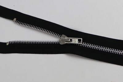 Metall-Reissverschluss &quot;silber&quot;