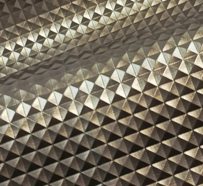 Lederimitat Pyramide &quot;gold&quot;
