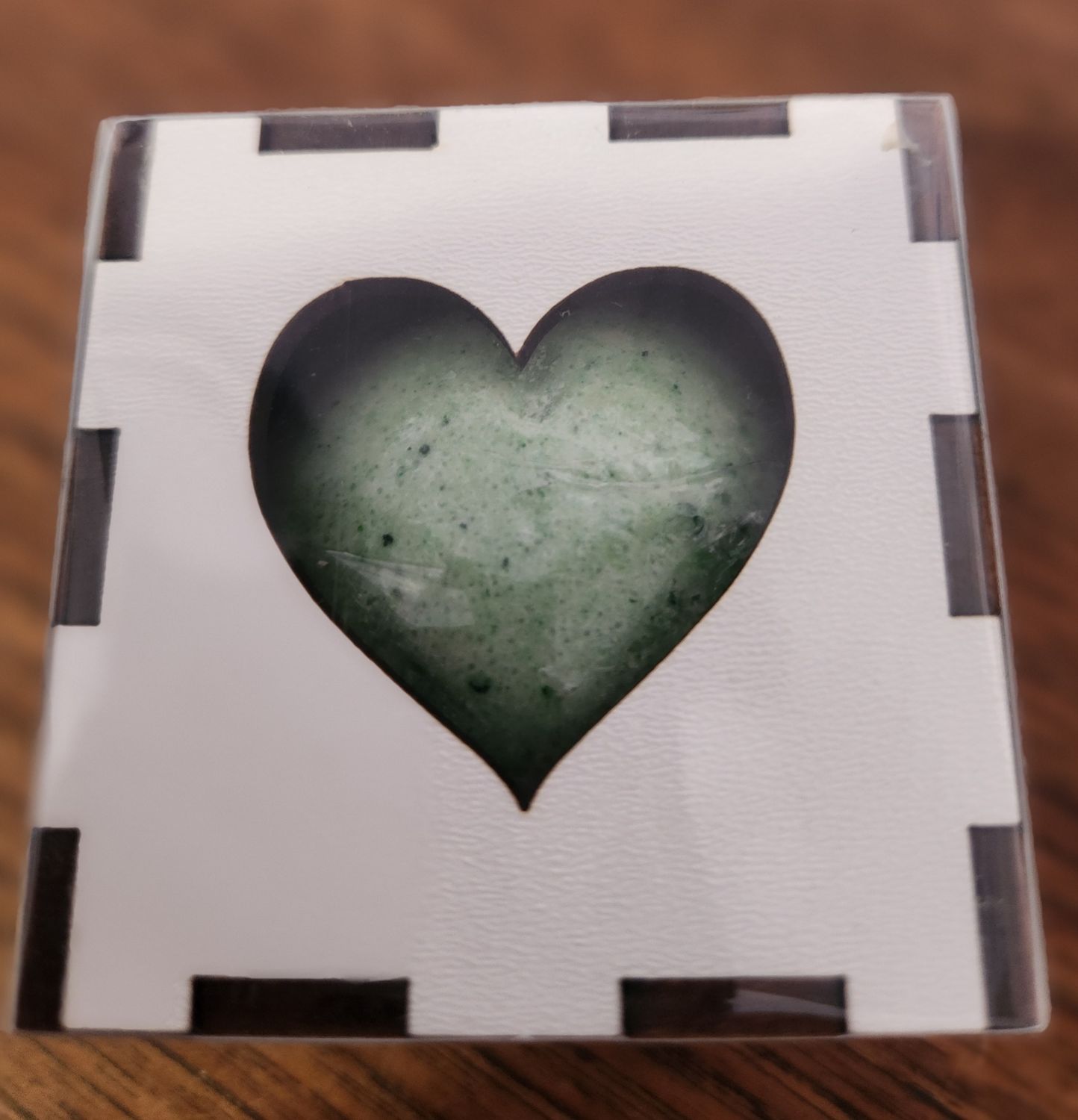 APPLE AND CUCUMBER BATH FIZZER