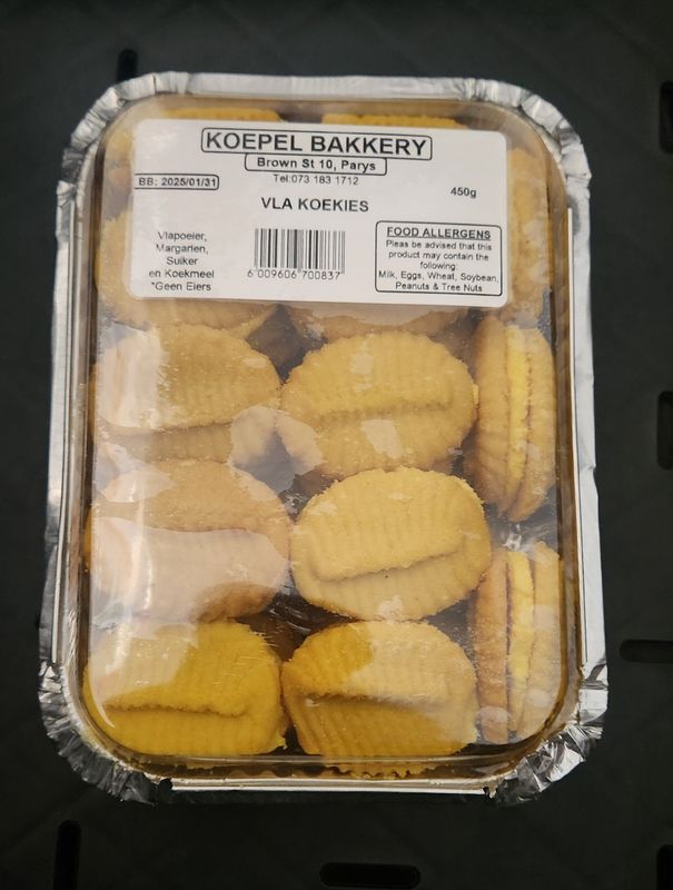 CUSTARD BISCUITS