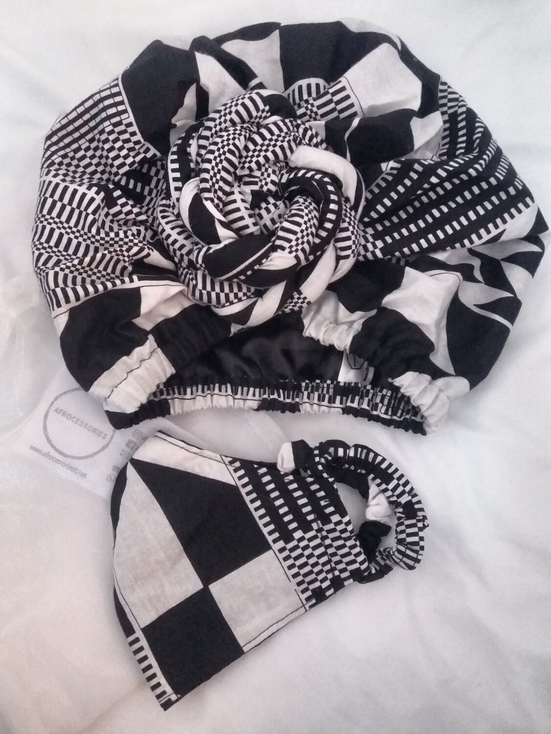 Black and White Kente AfroBonnet Set