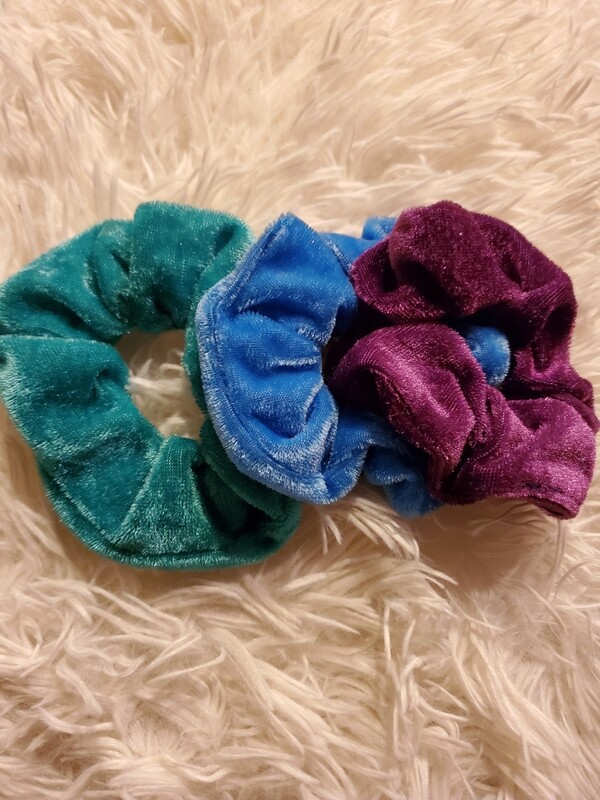 &quot;Mermaid&quot; Scrunchie Set