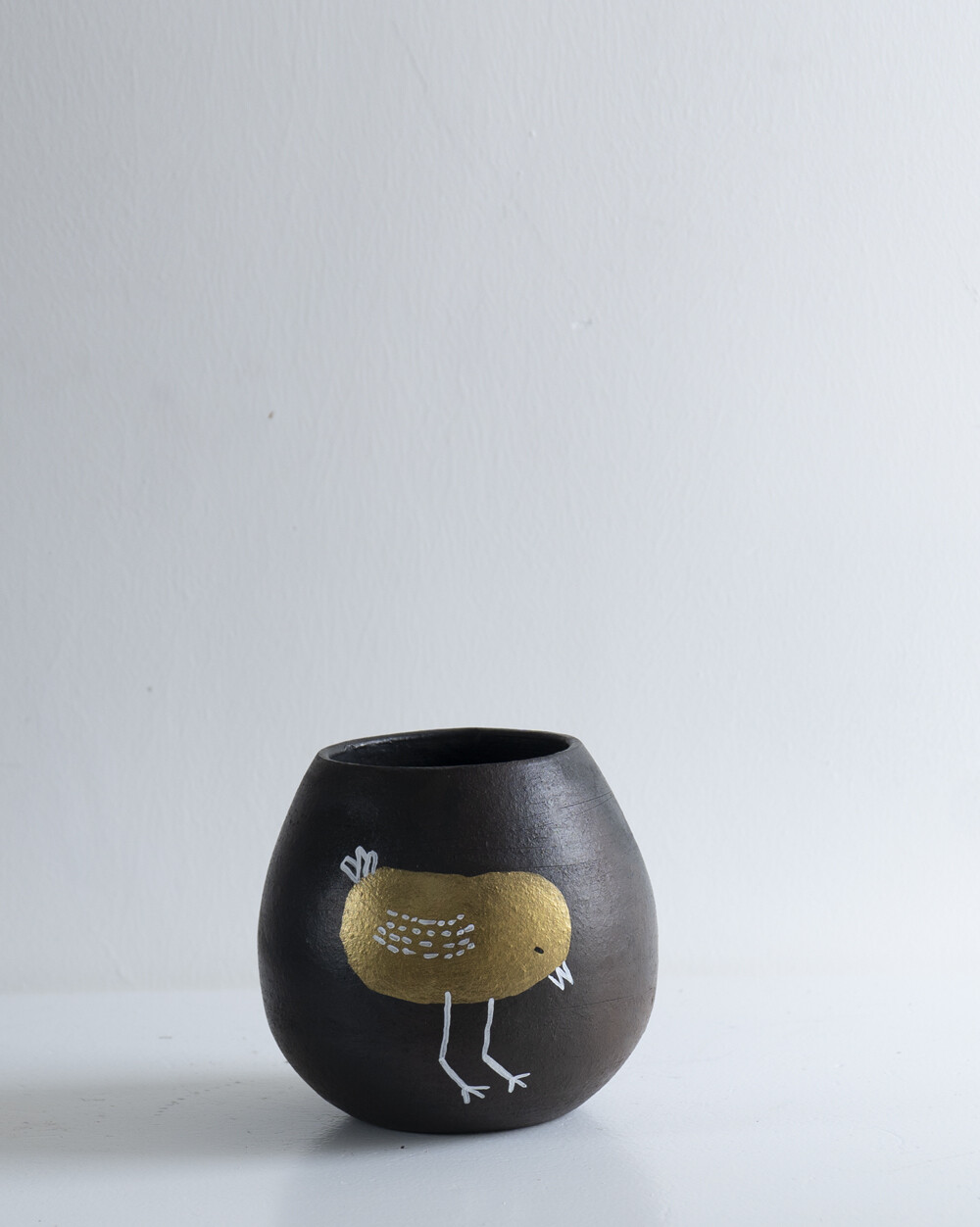 Li’l Tsuki Terracotta Planter