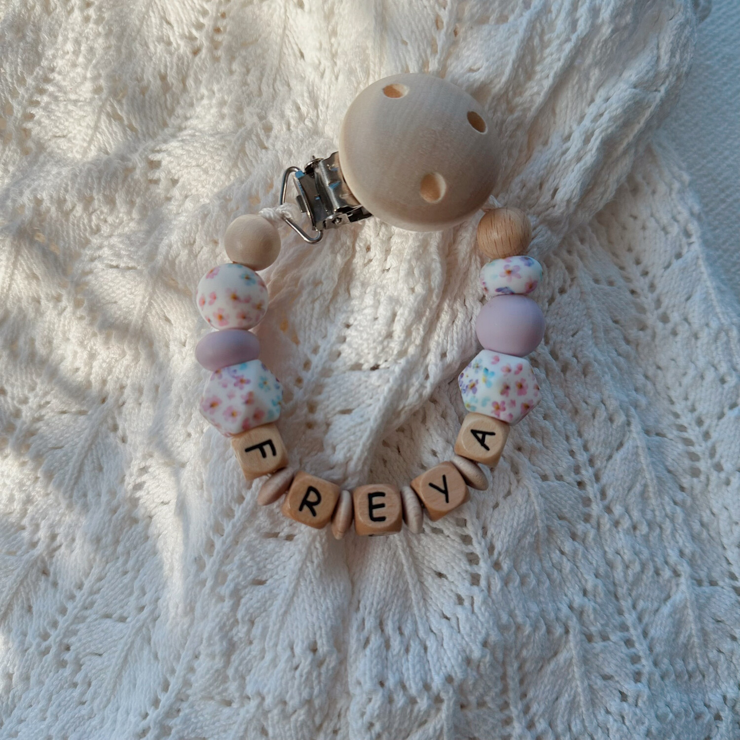 Schnullerkette Lila Blossom