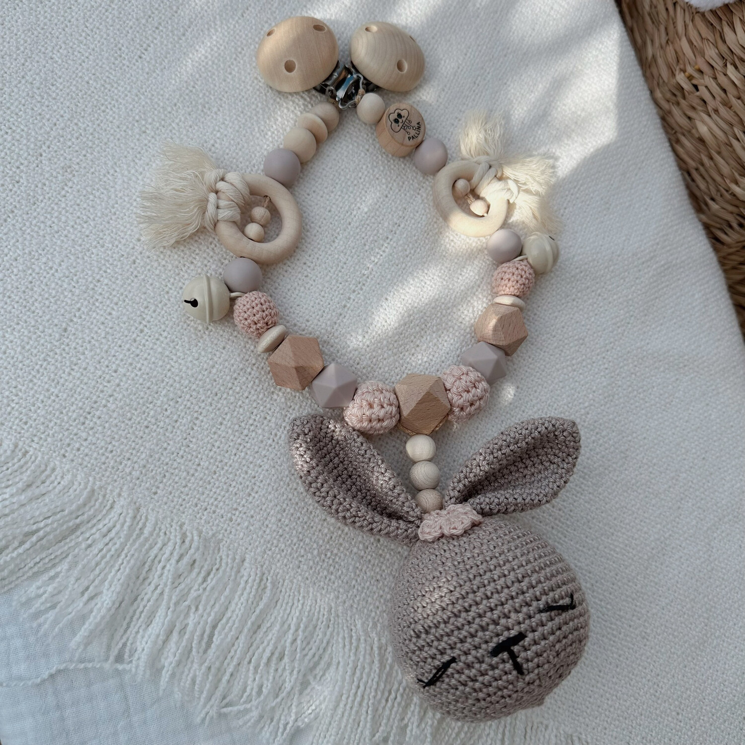 Boho Kinderwagenkette Bunny „Blush &amp; Taupe“