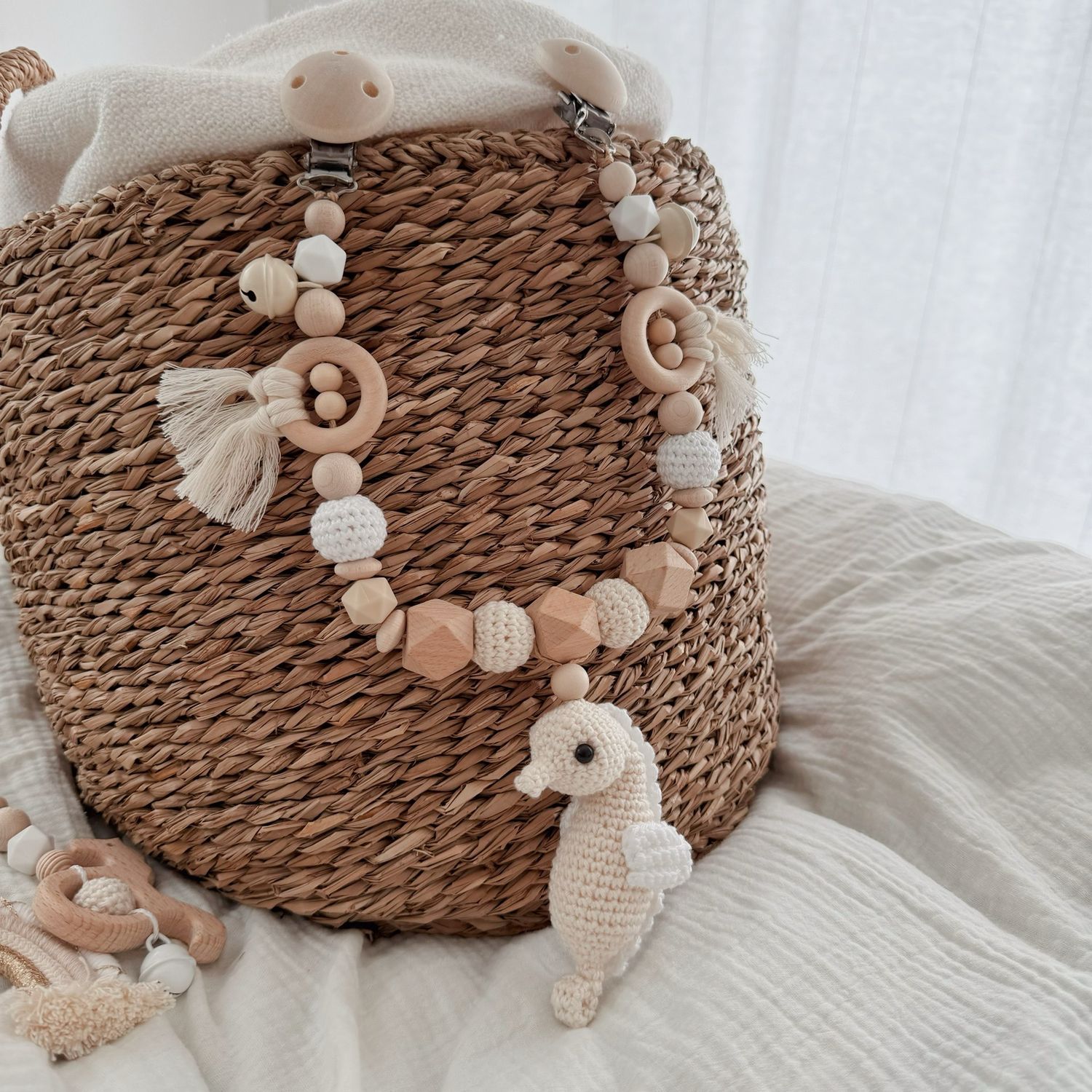 Boho Kinderwagenkette Seahorse „Cream“