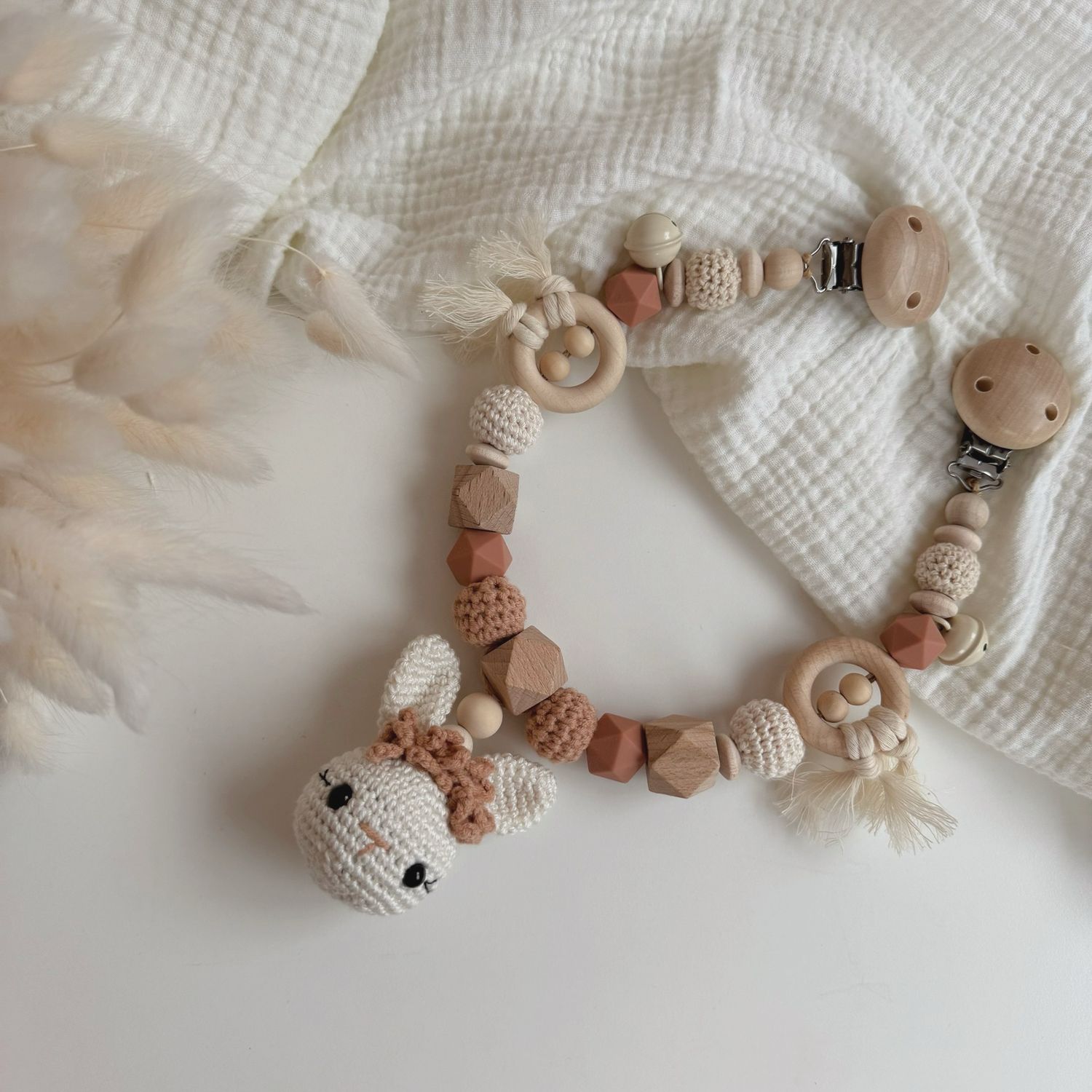 Boho Kinderwagenkette Bunny Creamy Apricot