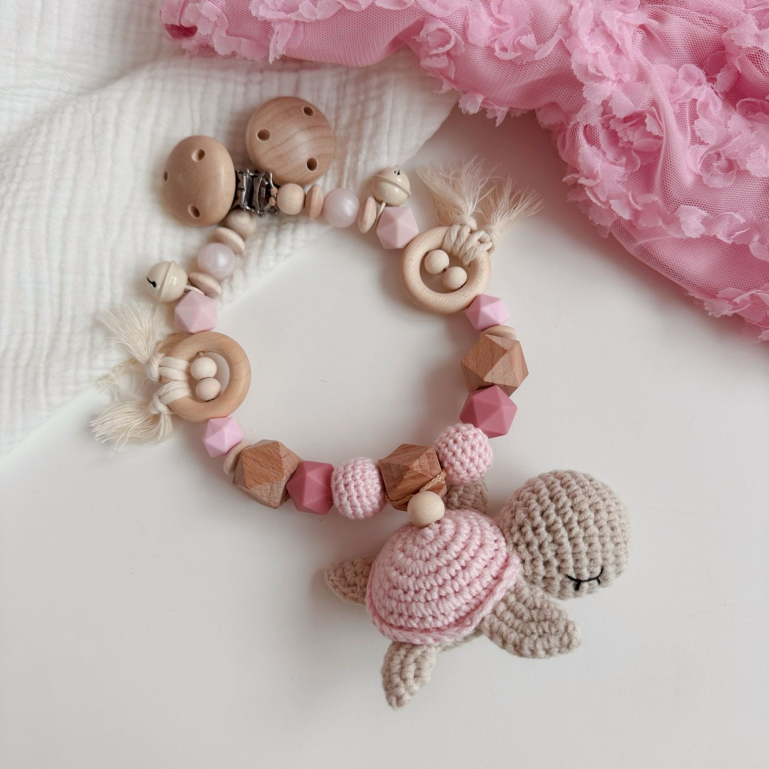 Boho Kinderwagenkette Turtle Pink