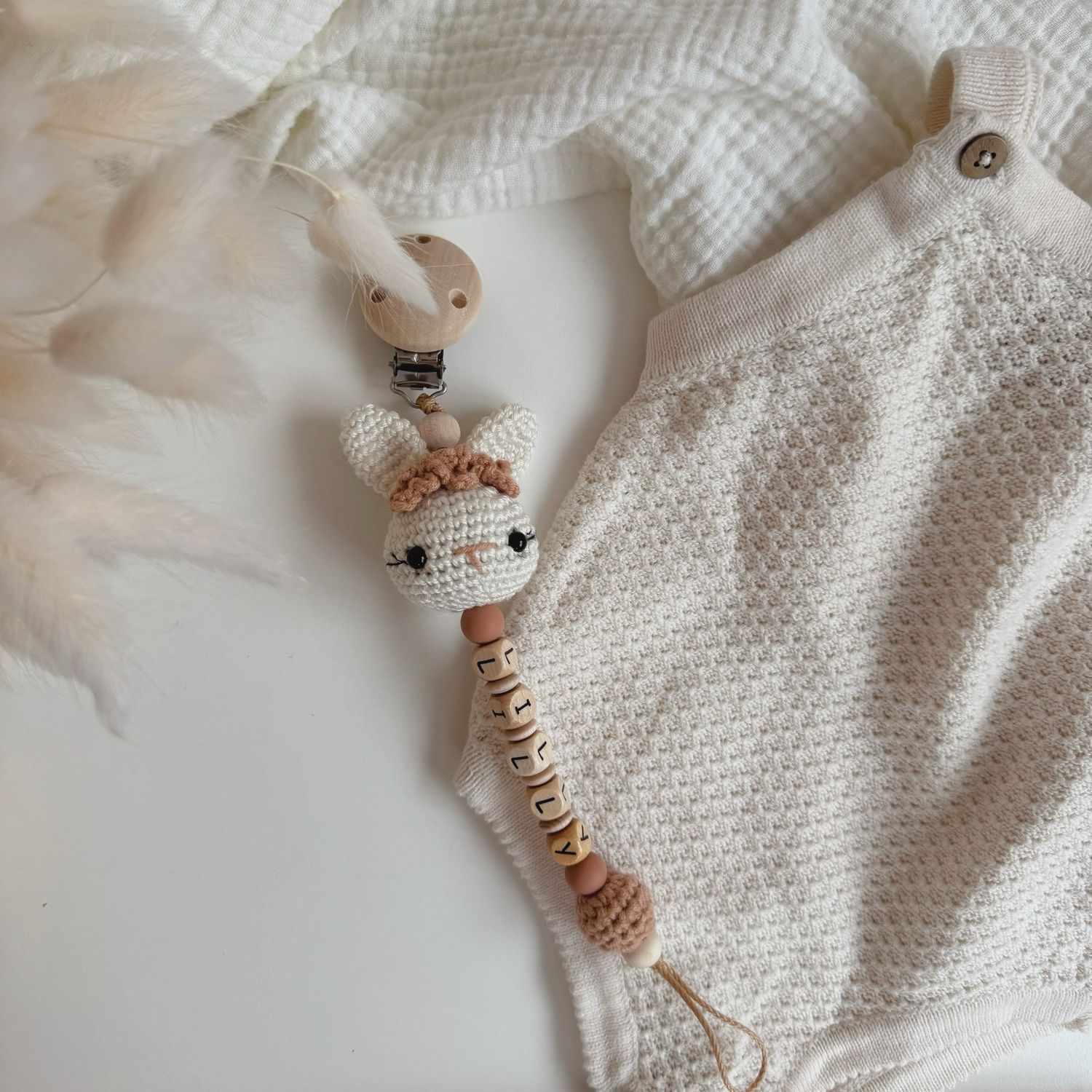 Schnullerkette Bunny Creamy Apricot