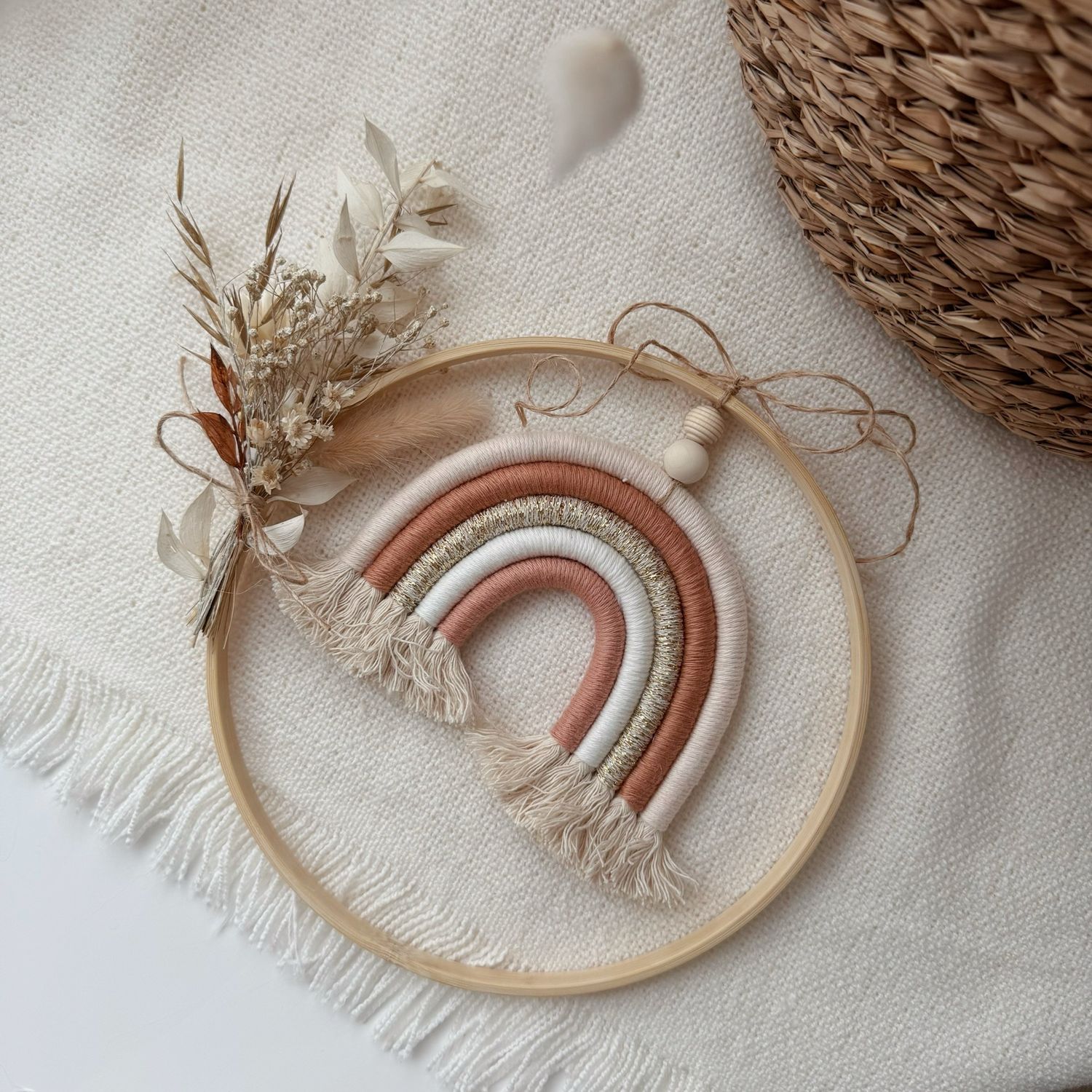 Rainbow Loop Creamy Apricot