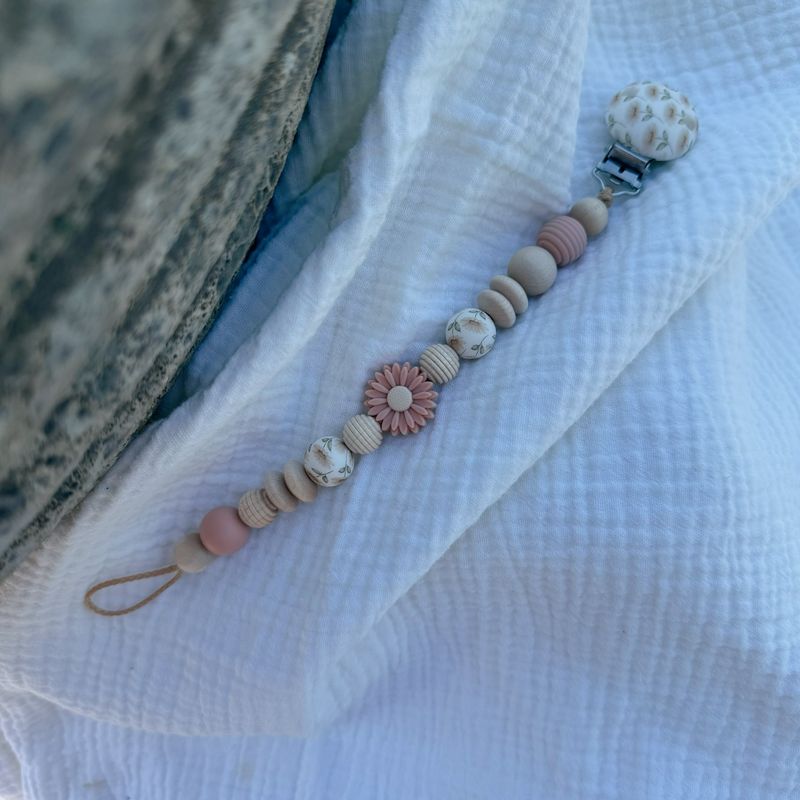 Daisy Schnullerkette Coral &amp; Fleur