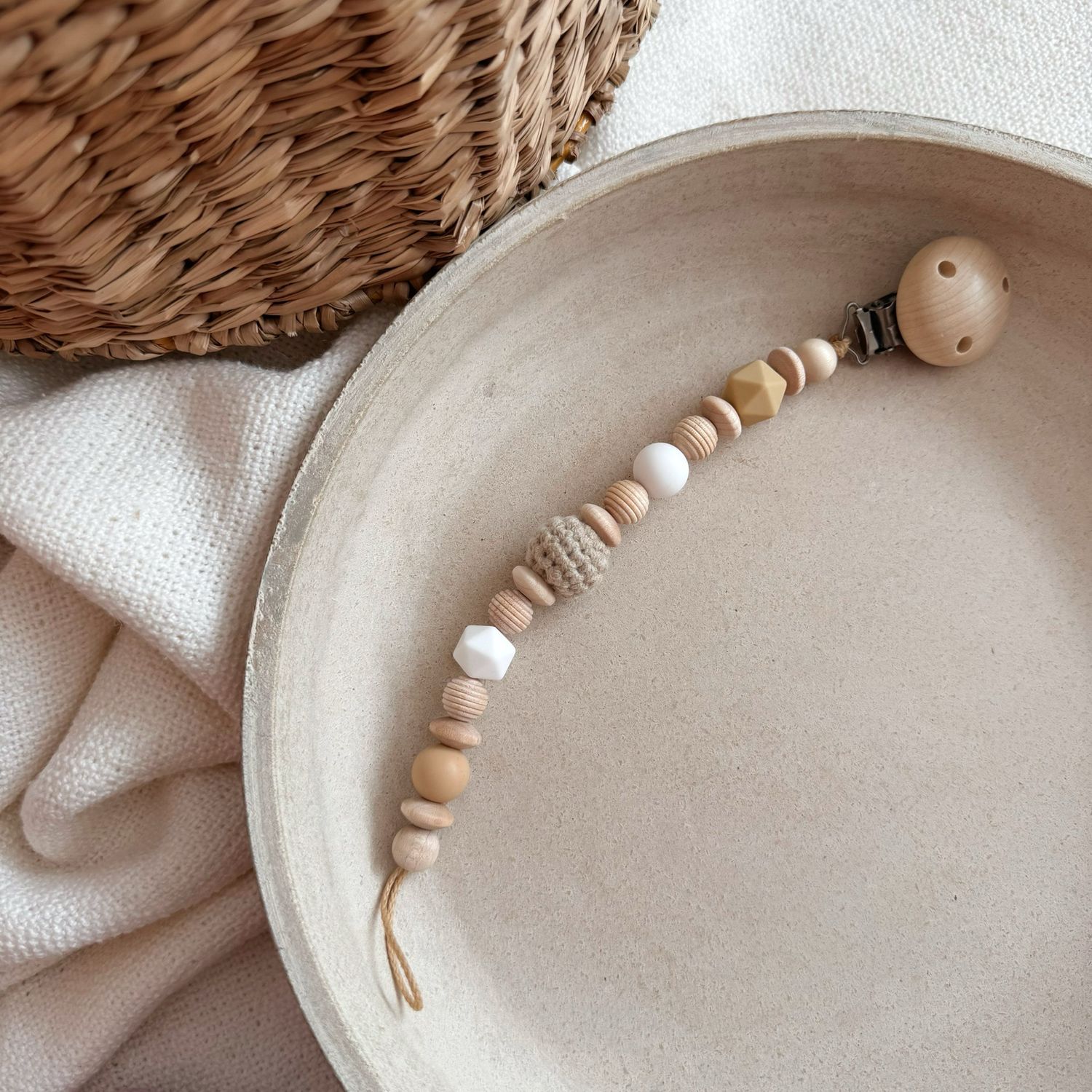 Schnullerkette Beige