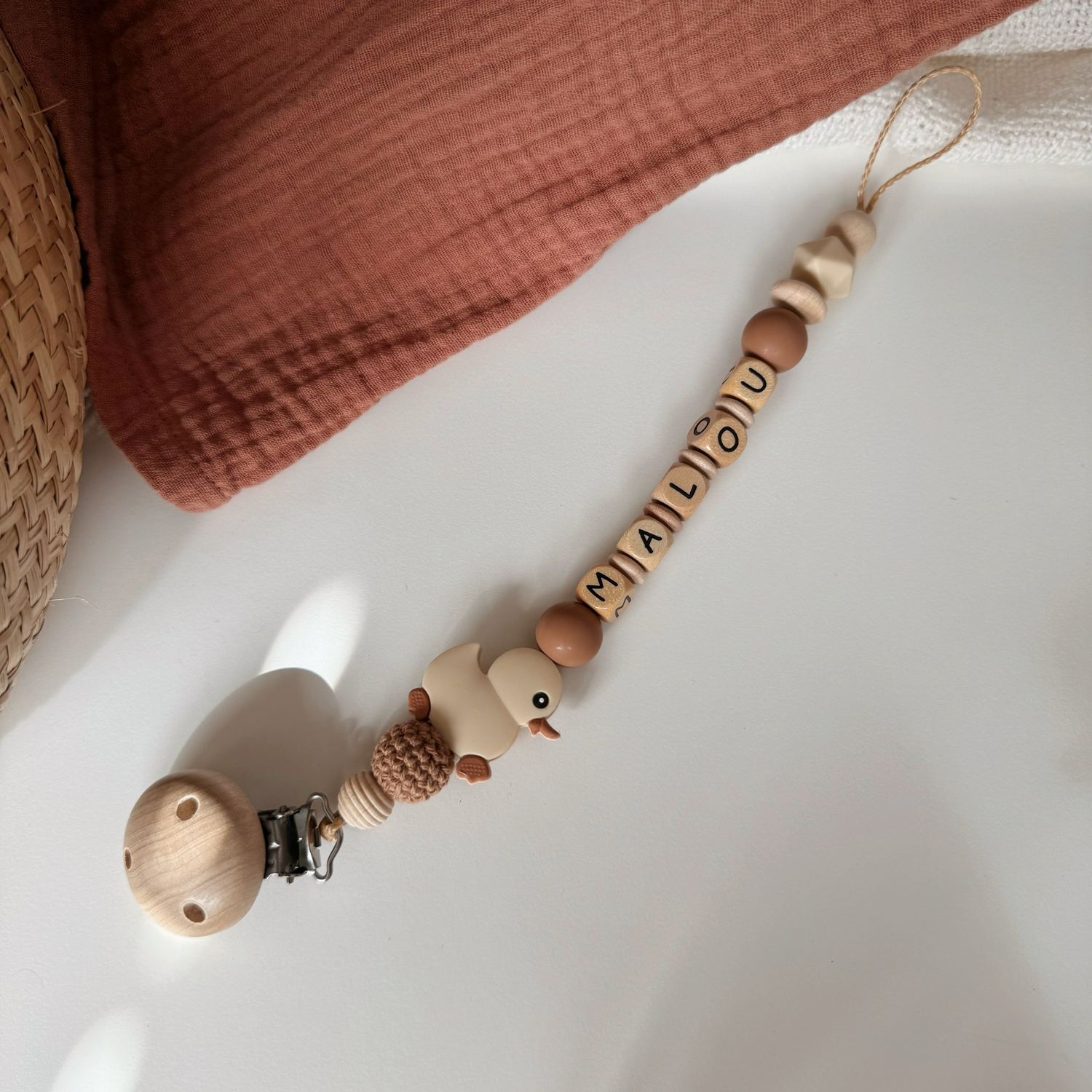Entchen Schnullerkette Hazelnut