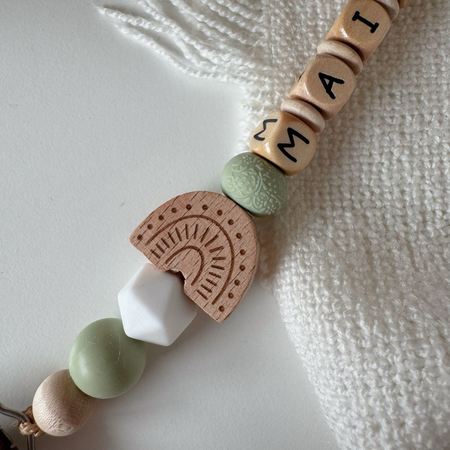 Boho Schnullerkette Pistache