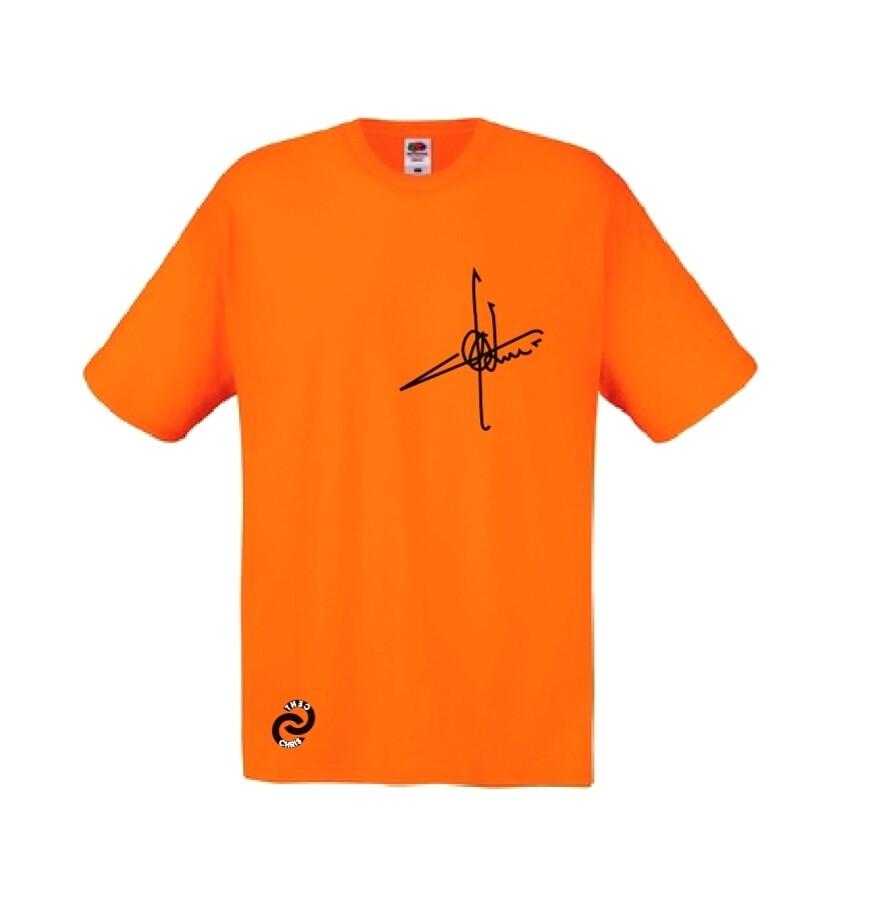 new chriscent  t-shirt
