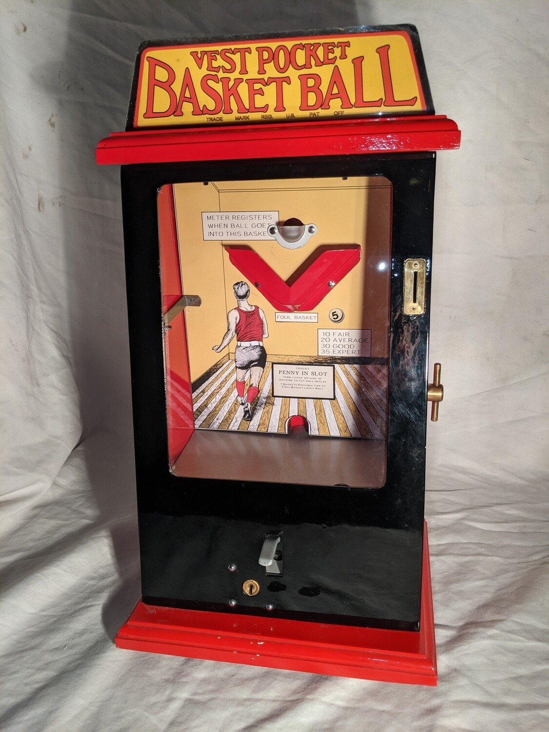 Peo Mfg. 1929 Countertop Basketball Game