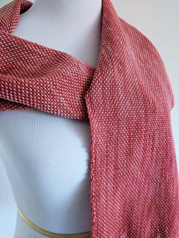 RED OMBRE&#39; - 66&quot; - HANDWOVEN