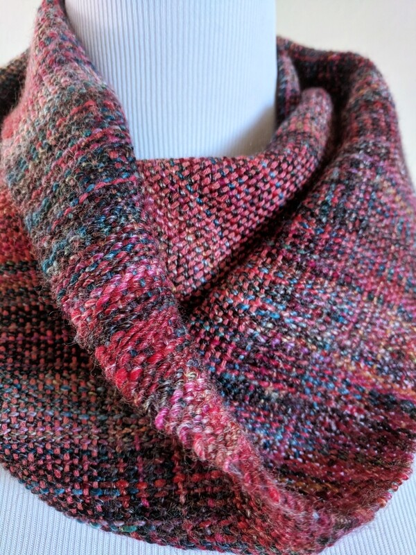 PINK RAINBOW GRADIENT - HANDWOVEN