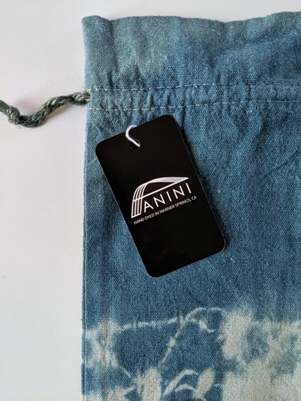 NATURAL DYE - LINEN GIFT BAG - INDIGO SHIBORI BLUE