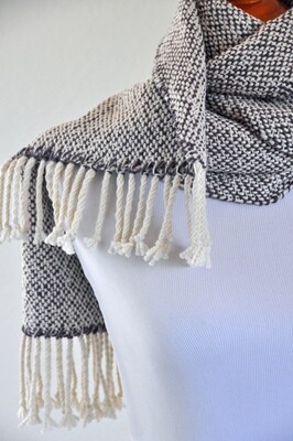 SOFTER-THAN-A-CLOUD - AUBERGINE - HANDWOVEN