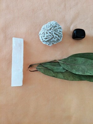 NATURAL DYE - SILK SQUARE - PASTEL PEACH