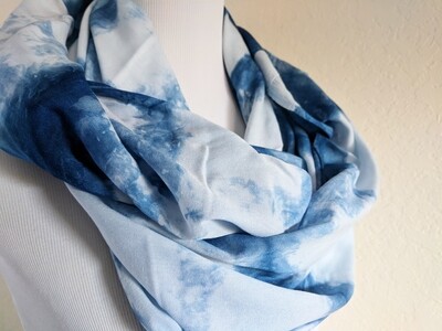 INFINITY SCARF - NATURAL DYE - INDIGO SHIBORI