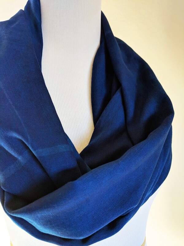 INFINITY SCARF - NATURAL DYE - INDIGO DEEP
