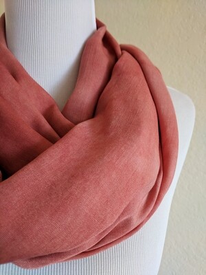 INFINITY SCARF - NATURAL DYE - FADED RED
