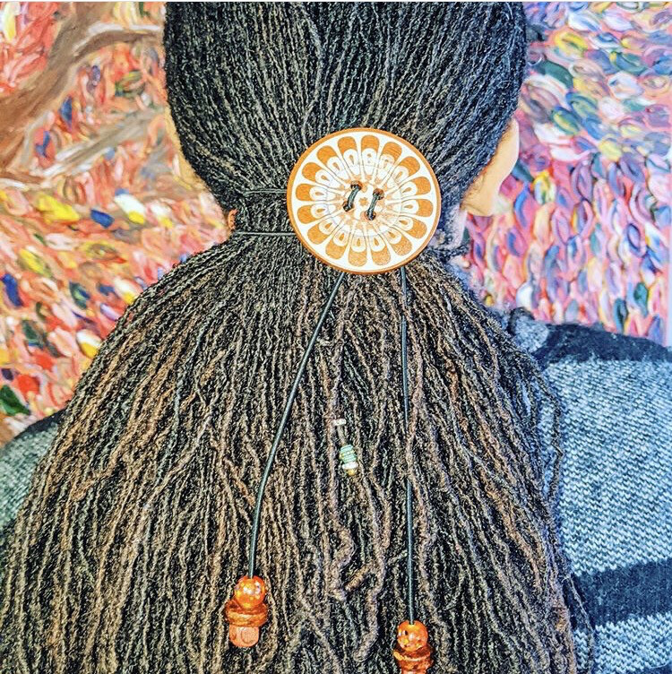 Button Loc Tie