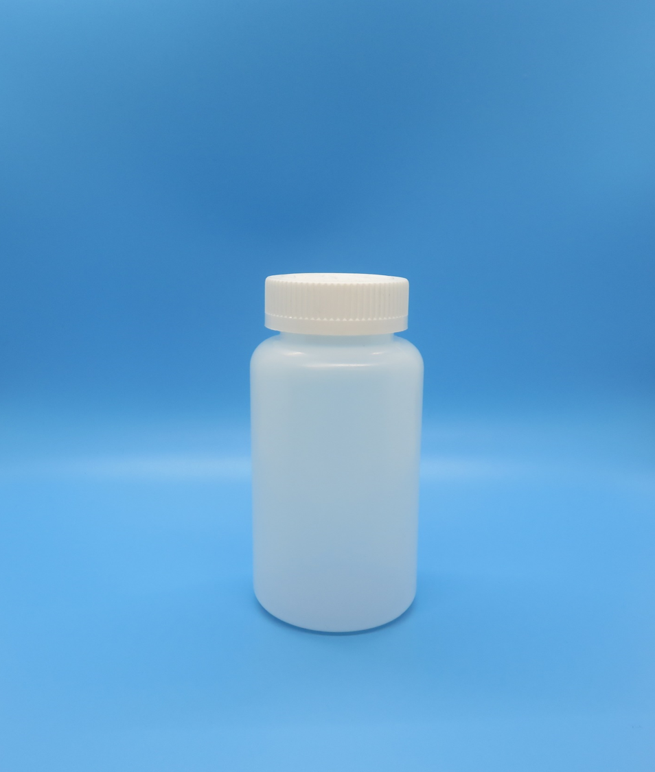 Bottle, Plastic, 250 cc (8 oz) Wide Mouth with PV Lined Child Resistant Cap