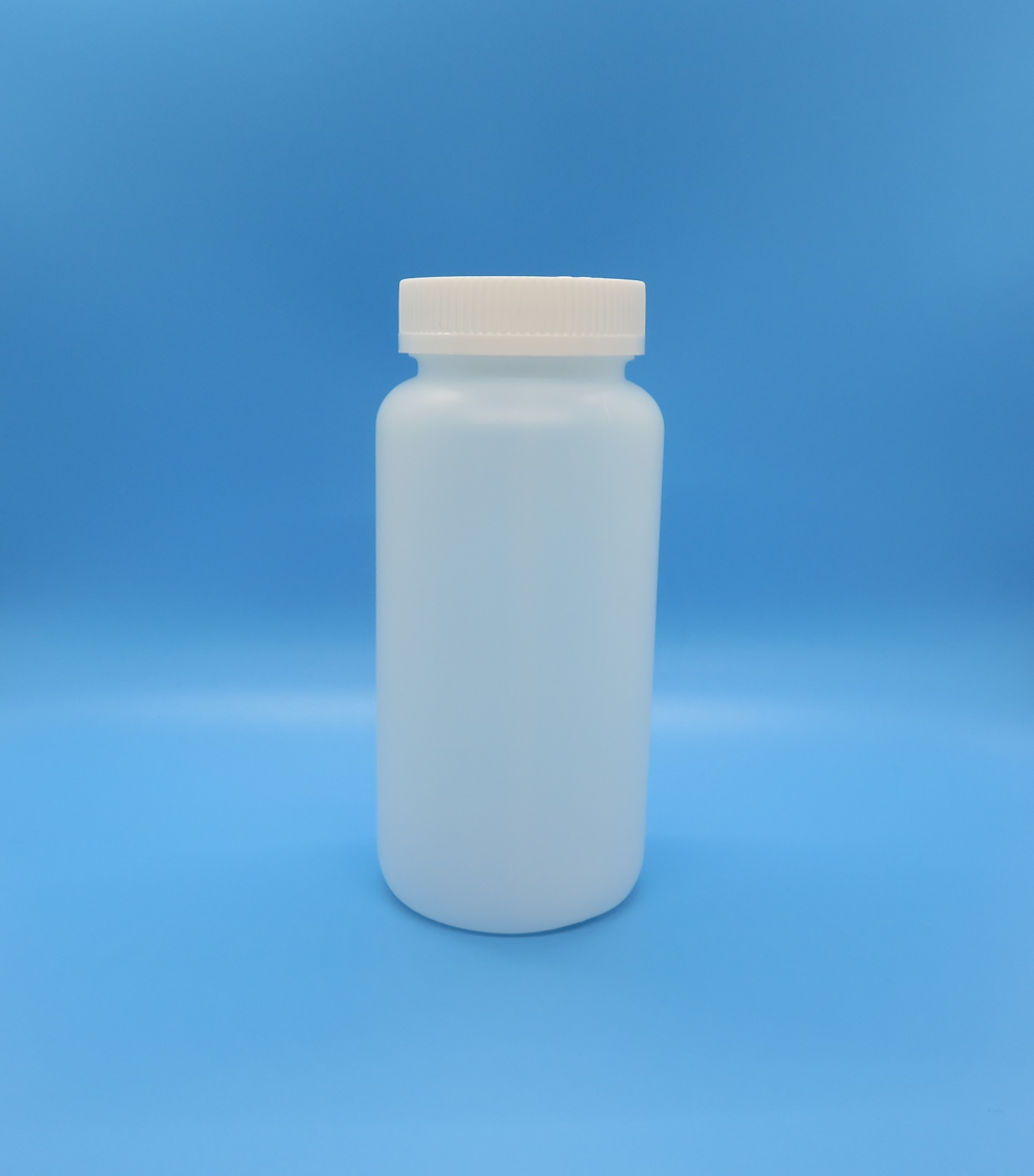 Bottle, Plastic, 500 cc (16 oz) Wide Mouth with PV Lined Child Resistant Cap