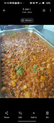 Aubergine & Potato Curry (v) Aubergine & Potato Curry (v)