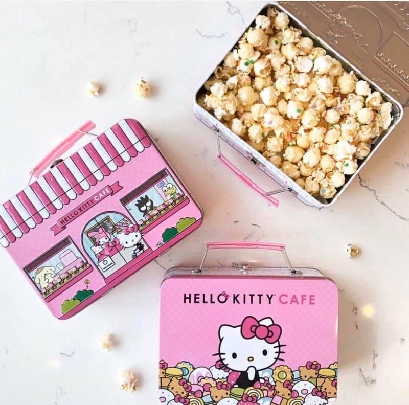 פופקורן מתוק בקופסה ממותגת