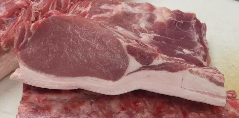 BLAIR HOUSE FARM - TRADITIONAL OLD STYLE -  DRY CURED - RIND ON - SHORT BACK BACON RASHERS x 0.300g