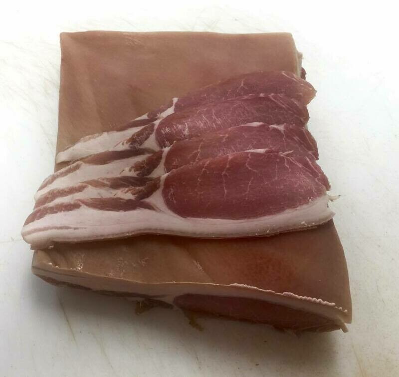 BLAIR HOUSE FARM - TRADITIONAL OLD STYLE -  DRY CURED - RIND ON - SHORT BACK BACON RASHERS x 2.27kg(5Lbs)
