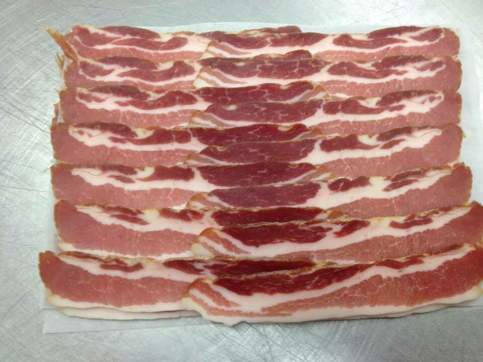 Blair House Farm - Traditional Old Style - Dry Cured - Rindless - Pale - Streaky Rashers 210g