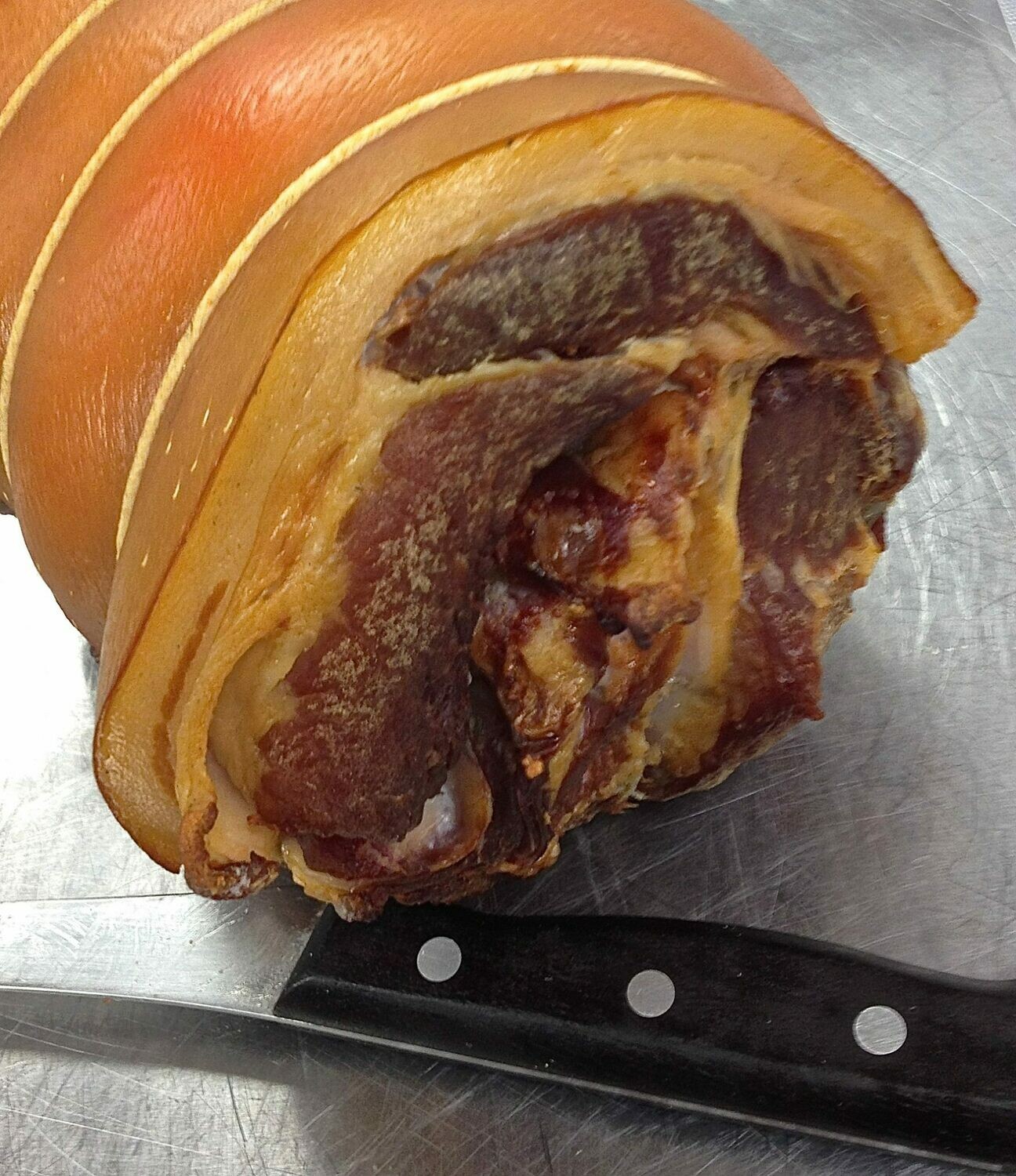 BLAIR HOUSE FARM - TRADITIONAL OLD STYLE - GAMMON CURED - RIND ON - COLLAR BACON JOINT - COLD SMOKED with BEECH WOOD x 0.950g
